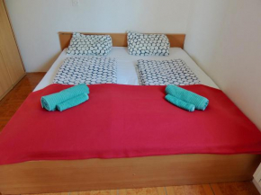 Magyar Apartmanház Pakostane